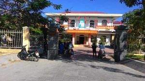 Sau vụ đánh ghen, một Phó chủ tịch thị trấn 'mất tích'