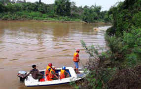 Bị nhóm thanh niên đuổi đánh, người bán kem lao xuống sông Đồng Nai chết thảm