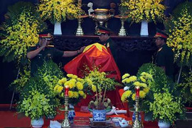 Nghẹn ngào tiễn biệt phi đội trưởng Casa-212 về đất mẹ