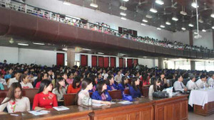 Nghẹn ngào lễ tốt nghiệp của nữ sinh bị tài xế taxi sát hại