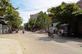 Một thanh niên bị chém lìa bàn tay