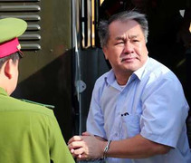 Xét xử đại án 9.000 tỷ đồng: Ngân hàng Xây dựng có huy động lãi suất vượt trần?