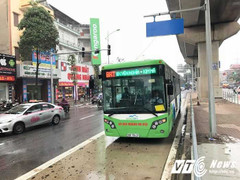 Xe buýt nhanh BRT 'đội giá’ nhiều tỷ đồng: Người trong cuộc nói gì?