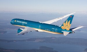 Vietnam Airlines bán hàng miễn thuế... trên trời