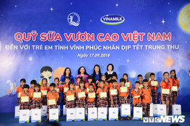 Vinamilk trao tặng 66.000 ly sữa cho trẻ em Vĩnh Phúc