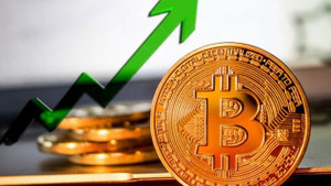 Bitcoin tiếp tục tăng vọt