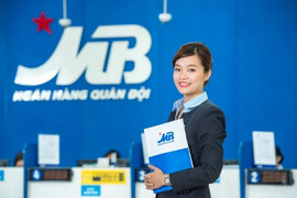 Lương nhân viên MBBank tăng 74% lên hơn 31 triệu, chỉ thấp hơn Vietcombank