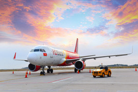 Doanh thu hơn 13.600 tỷ đồng của Vietjet đến từ đâu?