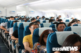 Hành khách trải nghiệm dịch vụ 4 sao cùng ‘siêu máy bay’ Boeing 787-10 Dreamliner