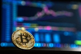 Bitcoin ‘mắc cạn’ ở ngưỡng 10.000 USD