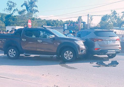 Hai nhóm giang hồ rút súng hỗn chiến trên quốc lộ 1A