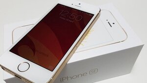 Apple có sai lầm khi khai tử iPhone SE?