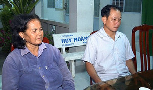 Hai nông dân trả lại hơn 120 triệu đồng nhặt được