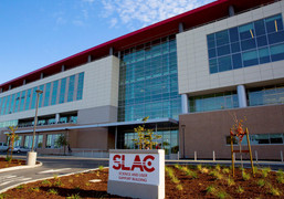 Ảnh: Bên trong phòng thí nghiệm hàng đầu thế giới của Đại học Stanford, Mỹ