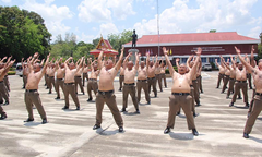 Nơi 'diệt mỡ bụng' cho cảnh sát béo phì ở Thái Lan