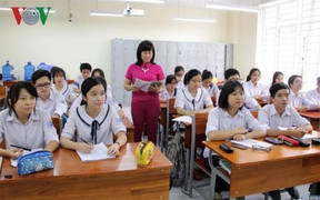 Thi THPT Quốc gia: Thầy trò căng thẳng do quá tải kiến thức