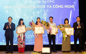 VOV giành giải Nhất Giải thưởng báo chí về khoa học và công nghệ