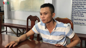 Bắt tên cướp dùng dao cứa cổ tài xế xe ôm