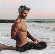 Ảnh: 9 giáo viên yoga nổi tiếng mạng xã hội