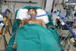 Cuộc từ biệt không nước mắt của người cha với con trai độc nhất