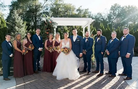 Cô gái bị ung thư được bạn trai cầu hôn ngay tại giường bệnh