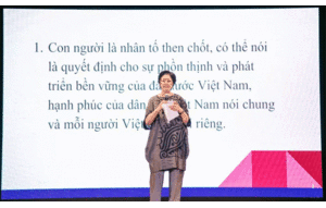 Bà Tôn Nữ Thị Ninh: Ngồi canh con học là sự thất bại trong giáo dục