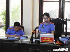 Xét xử bác sĩ Hoàng Công Lương: VKS đề nghị trả hồ sơ để điều tra bổ sung