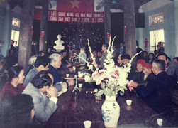 Hình ảnh giản dị của nguyên Tổng Bí thư Đỗ Mười trong những lần về thăm quê