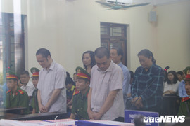 Xét xử gian lận thi cử: Phó Chủ tịch tỉnh Hà Giang nhờ nâng điểm thi cho thí sinh