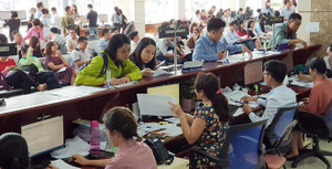 Bỏ chế độ 'viên chức suốt đời': Những trường hợp nào không bị ảnh hưởng?