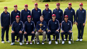Chiếc cup danh giá Ryder Cup trở lại với đội tuyển Mỹ