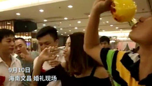 Ảnh: Phù dâu xinh đẹp bị ép uống rượu đến chết trong đám cưới