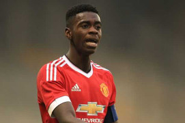 Axel Tuanzebe - thiên thần phá dớp địa ngục đen đủi ở lò đào tạo MU