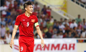 Công Vinh là tỷ phú của bóng đá Việt Nam