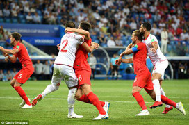 'Trọng tài cướp trắng 2 quả phạt đền của đội tuyển Anh'