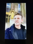 Nữ công nhân nghẹn ngào kể bị gã trai Tây lừa tiền với chiêu trò cũ rích