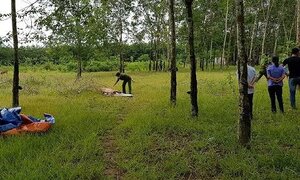 Khởi tố kẻ mang thi thể sang đất nhà hàng xóm để vu oan, trả thù