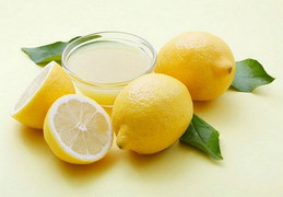 Hơn 100 năm trước, người ta làm son phấn, kem dưỡng da bằng nguyên liệu gì?