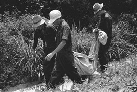 Vụ án 'kẻ sát nhân đêm mưa' ở Hồng Kong: Bức ảnh kỳ dị hé lộ chân tướng thủ phạm