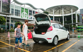 Tranh cãi gay gắt: Thu nhập 30-40 triệu/ tháng có nên mua xe ô tô trả góp không?