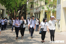 Điểm thi vào lớp 10 ở TP.HCM: Phổ điểm chung trong 2 ngày đầu chấm rất thấp