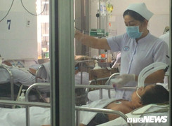 Bệnh nhân bị cúm A/H1N1 điều trị tại bệnh viện Chỡ Rẫy diễn tiến nặng, phải thở máy