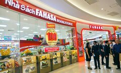 Số phận trái ngược của hai nhà sách lớn nhất Việt Nam