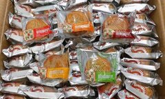 Bánh trung thu Trung Quốc 3.000 đồng rao bán tràn lan