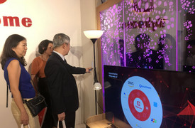 Thiết bị điện thông minh có thể chiếu sáng 16 triệu màu