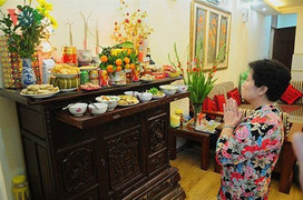 Bài văn khấn cúng giao thừa năm Mậu Tuất 2018 trong nhà, ngoài trời