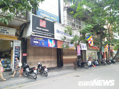 Chuỗi cửa hàng Nhật Cường Mobile đóng cửa, khách hàng đứng ngồi không yên