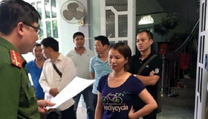 Bắt giữ mẹ nữ sinh giao gà ở Điện Biên: Cán bộ xã tiết lộ 'Bà ấy làm long nhãn và nhà giàu có lắm'