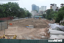 Ảnh: Con đường quan trọng trung tâm Thủ đô rục rịch thi công sau 15 năm 'đắp chiếu'