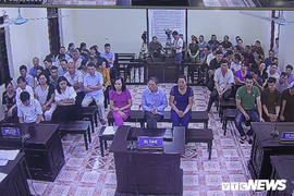 Hơn 100 người vắng mặt trong buổi xét xử gian lận thi cử ở Hà Giang